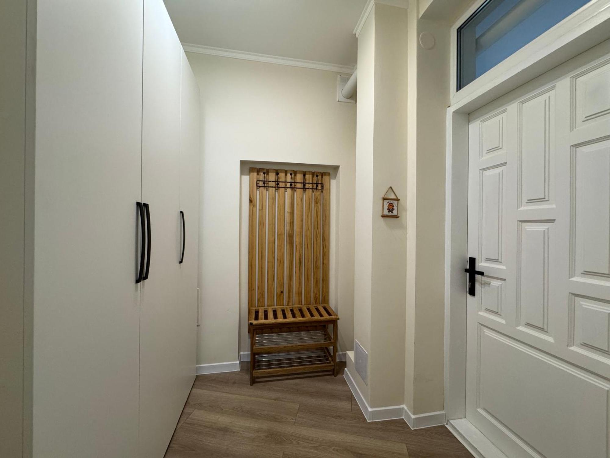 Авіа Appartement Oezjhorod Buitenkant foto