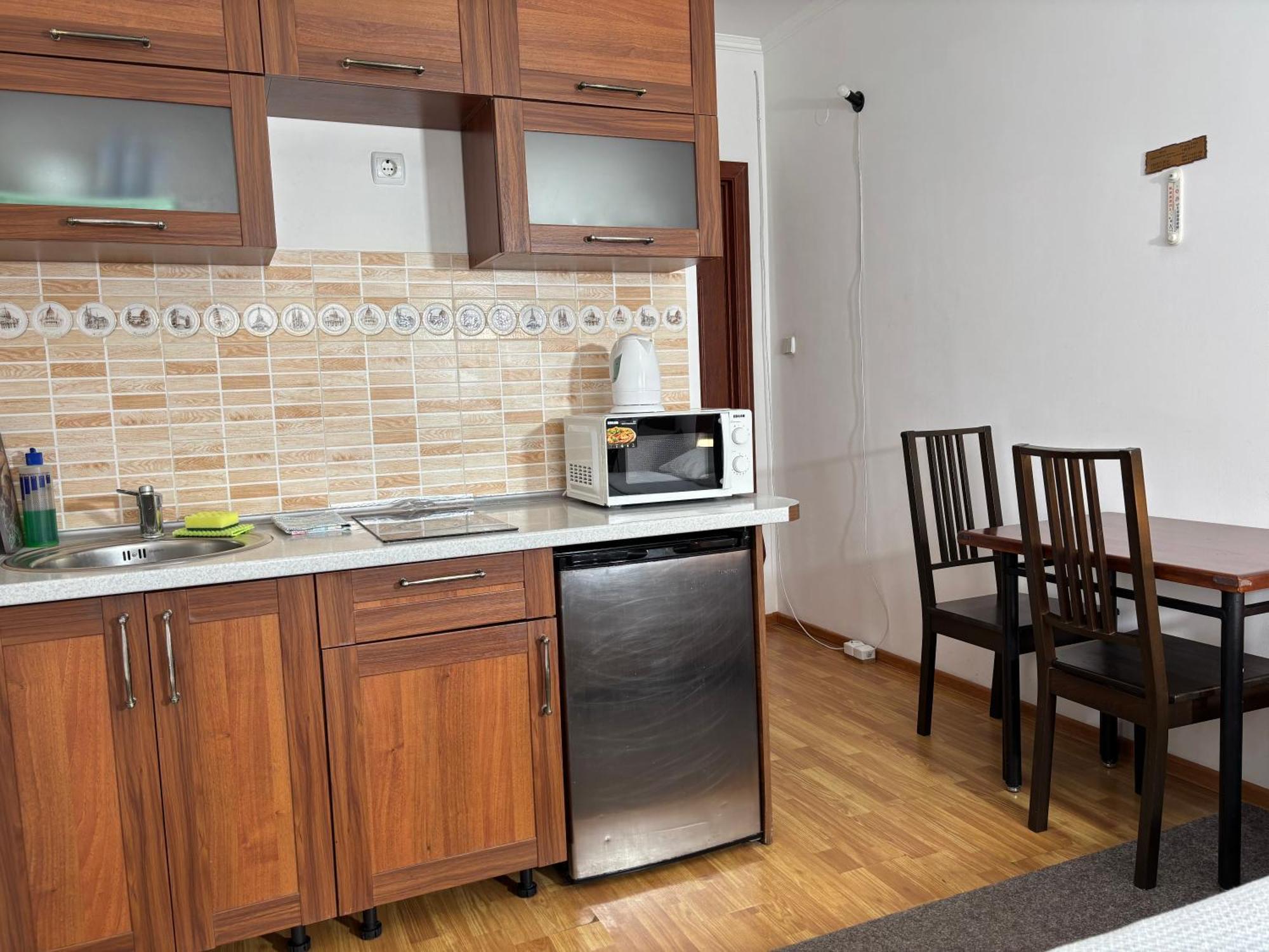 Авіа Appartement Oezjhorod Buitenkant foto